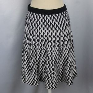 ✨HostPick✨Carmen Marc Valvo Full Geometric Print Skirt